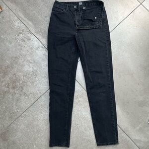 BDG make your bootie look great black jeans size 26